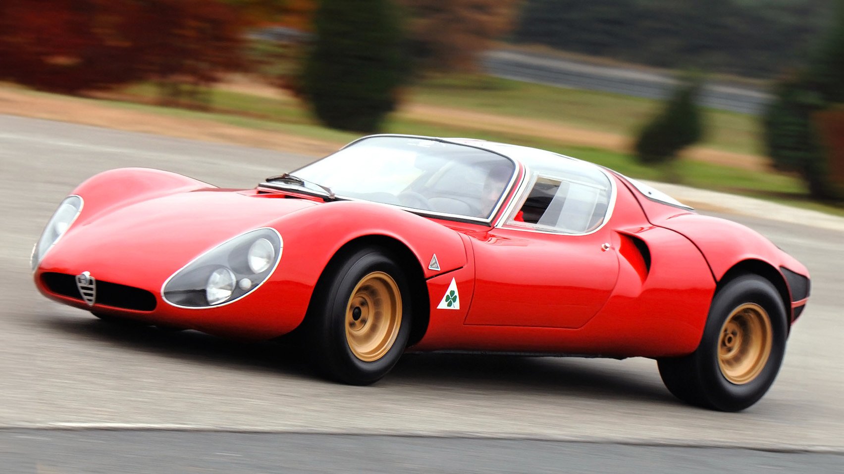 Alfa Romeo 33 Stradale copy.jpg