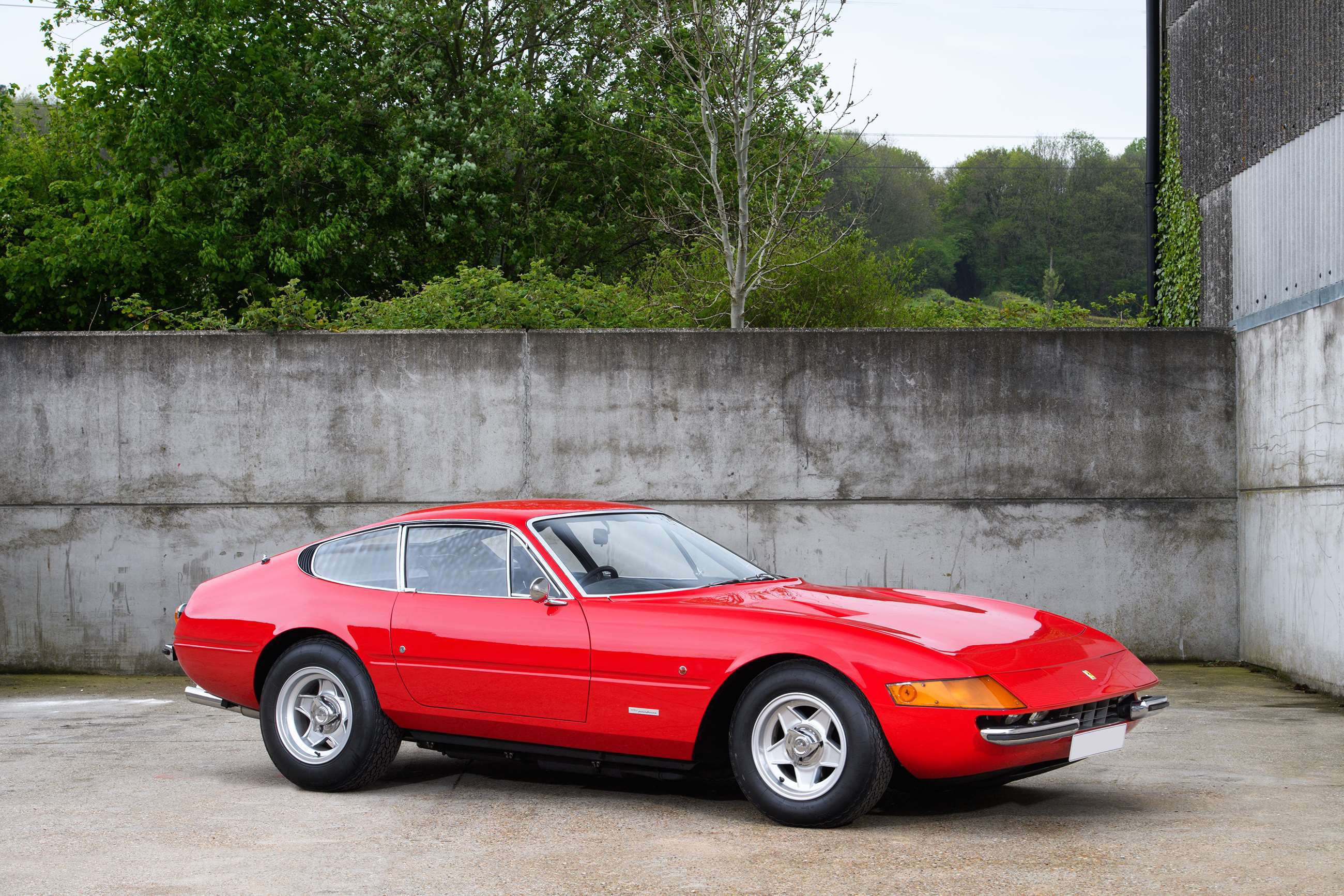 ferrari-365-gtb_4-daytona-1971-goodwood-16102019.jpg