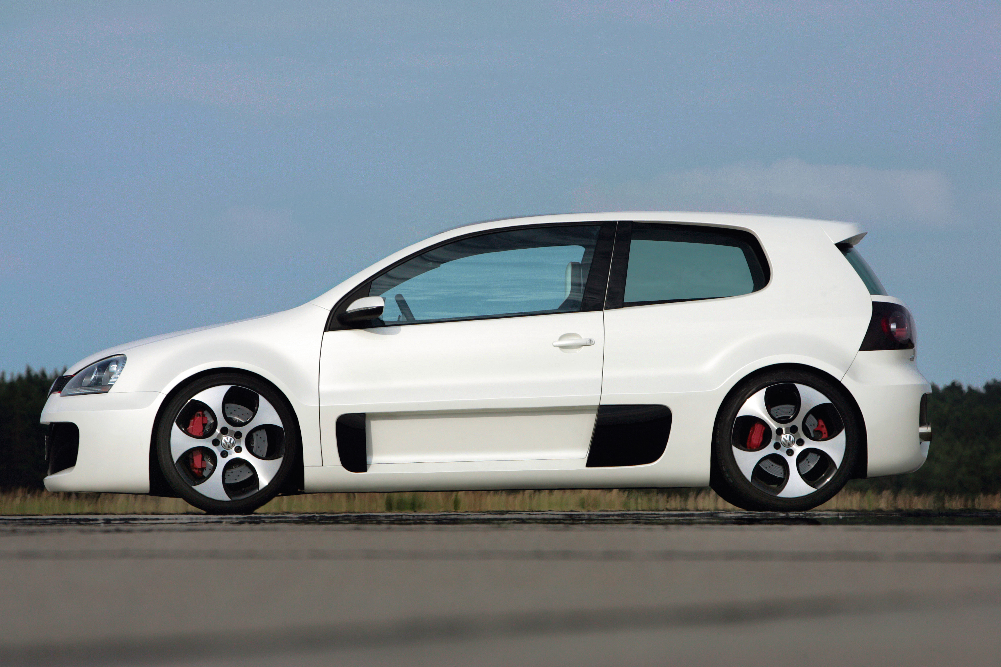 VW Golf GTI W12-650 concept.jpg