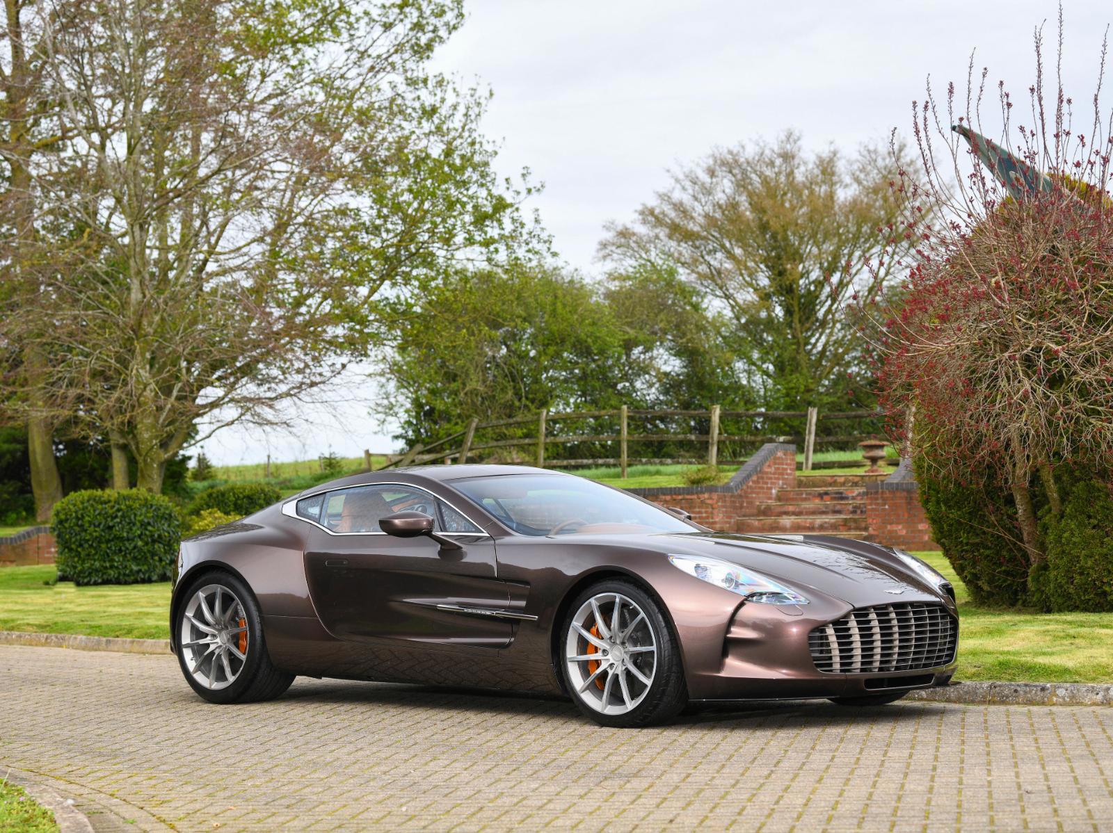 Aston Martin One-77.jpg