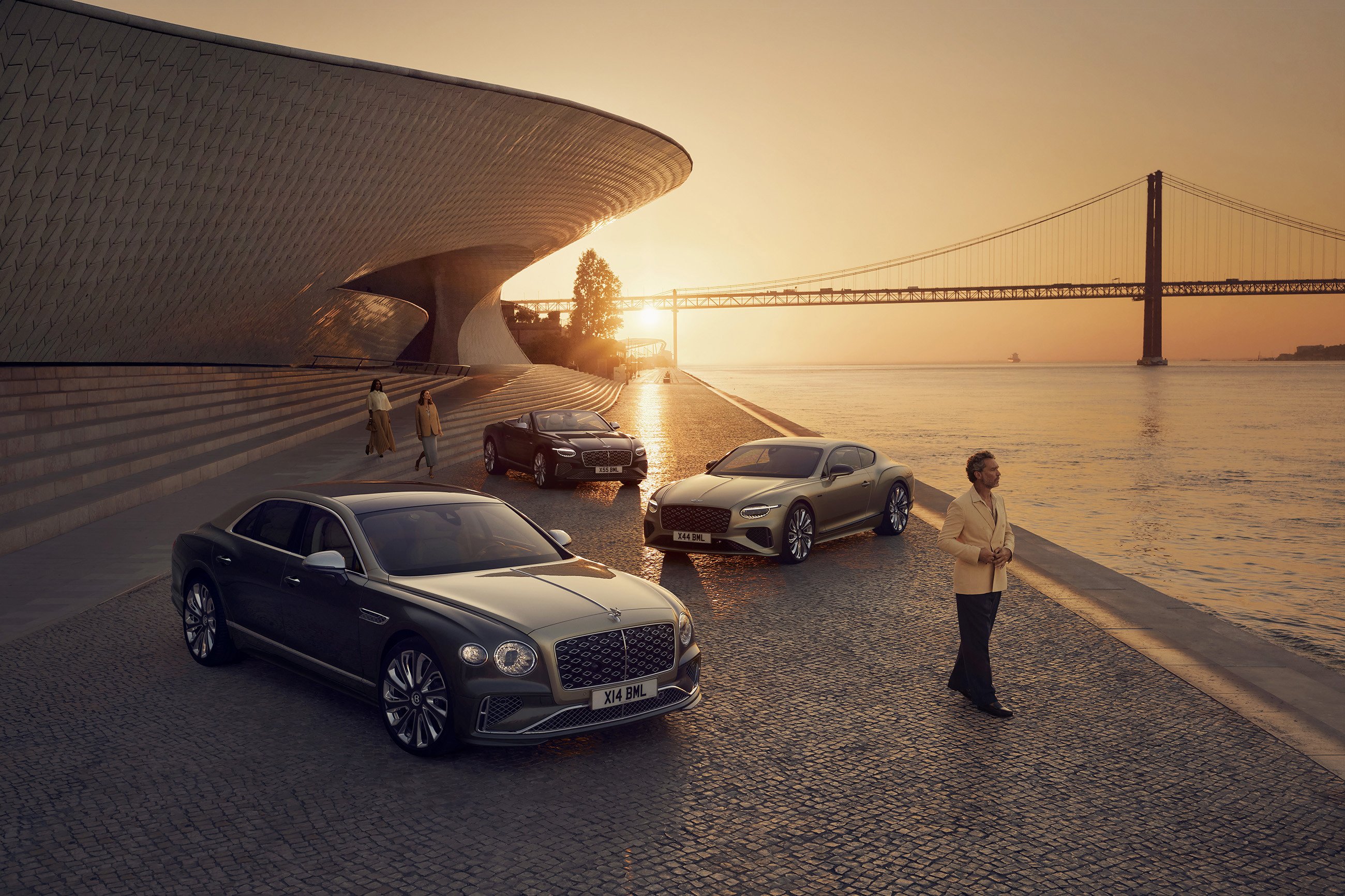 bentley mulliner models 09.jpg