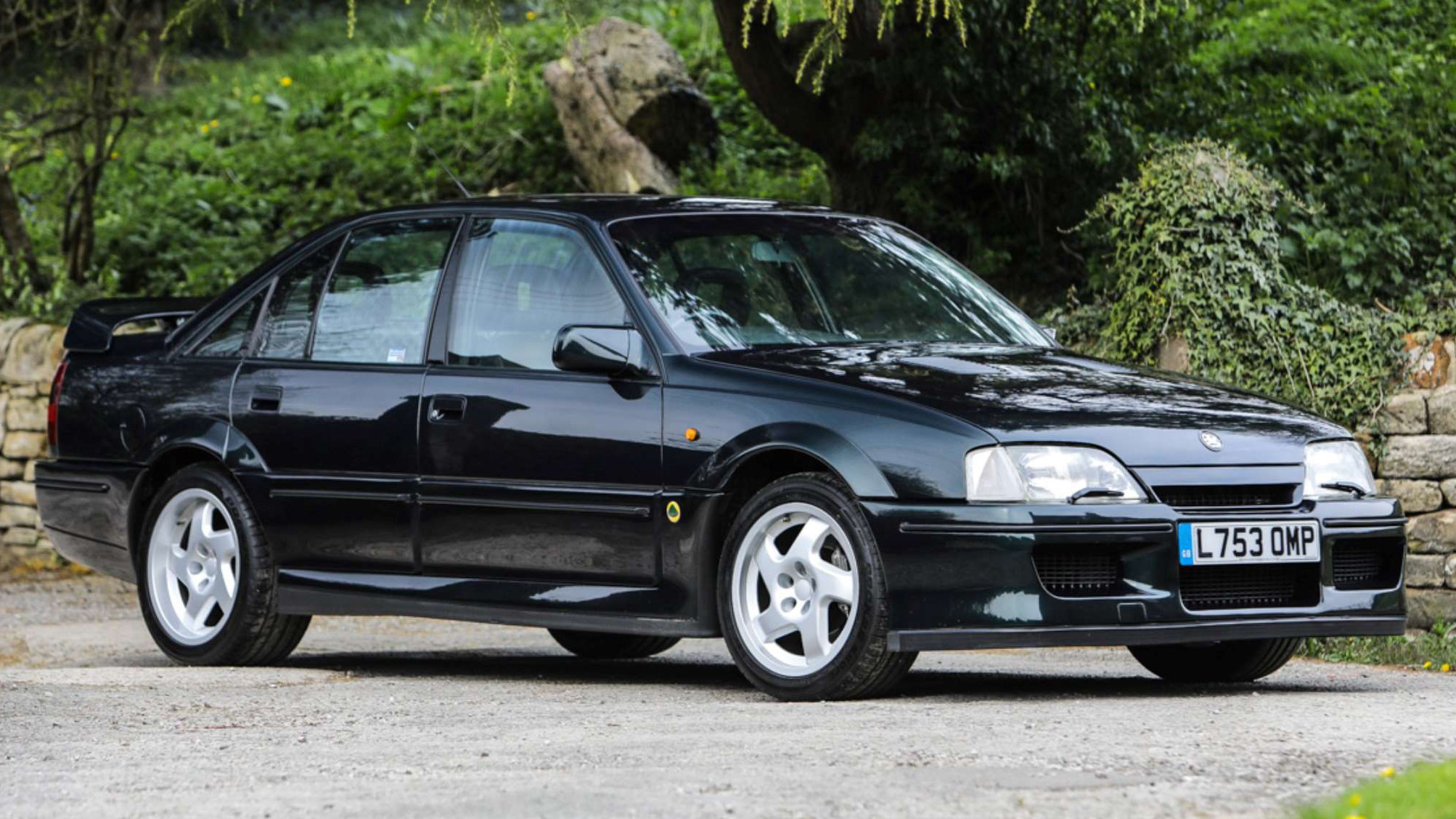 lotus carlton turbo copy.jpg