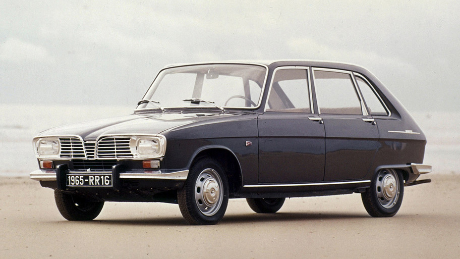 Renault 16 copy.jpg