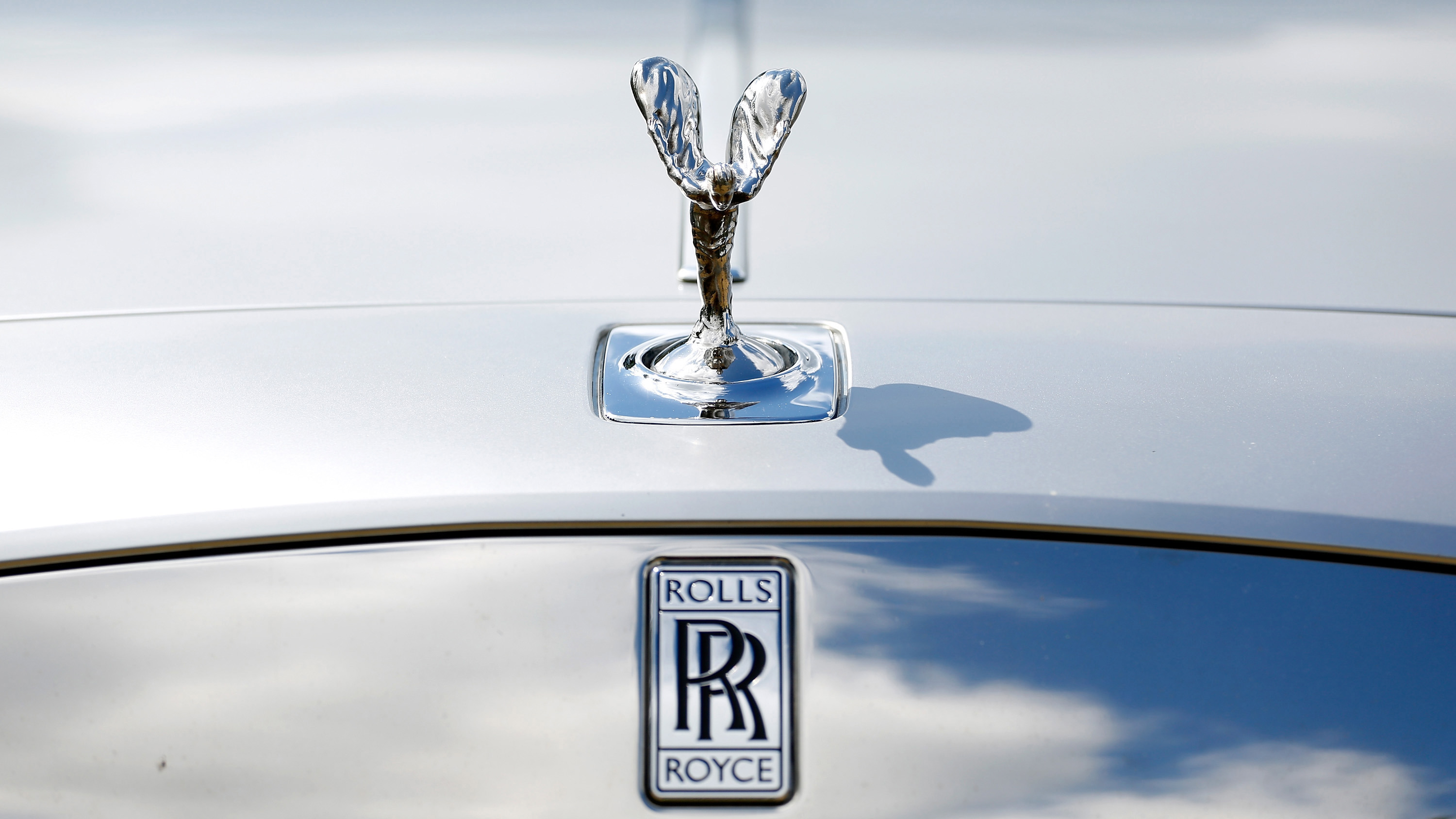 Q4 rolls royce getty copy.jpg