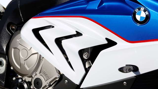 bmw_s1000rr_22041615.jpg