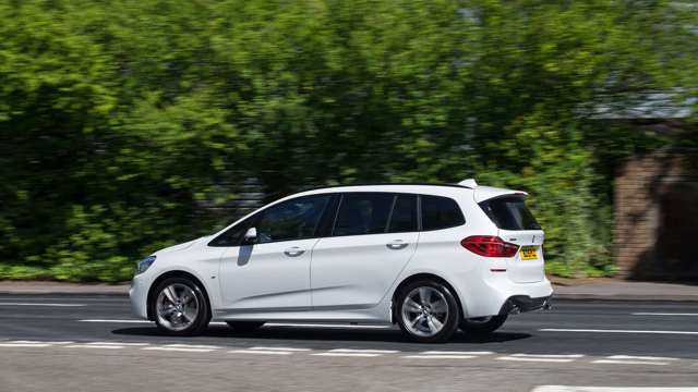 bmw_2_series_gran_tourer_20111813.jpg