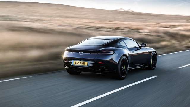 aston_martin_db11_amr_24091804.jpg