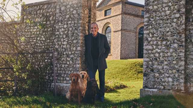 kevin-mccloud-with-dogs.jpg