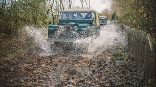 the-goodwood-off-road-experience-in-a-classic-land-rover.jpg