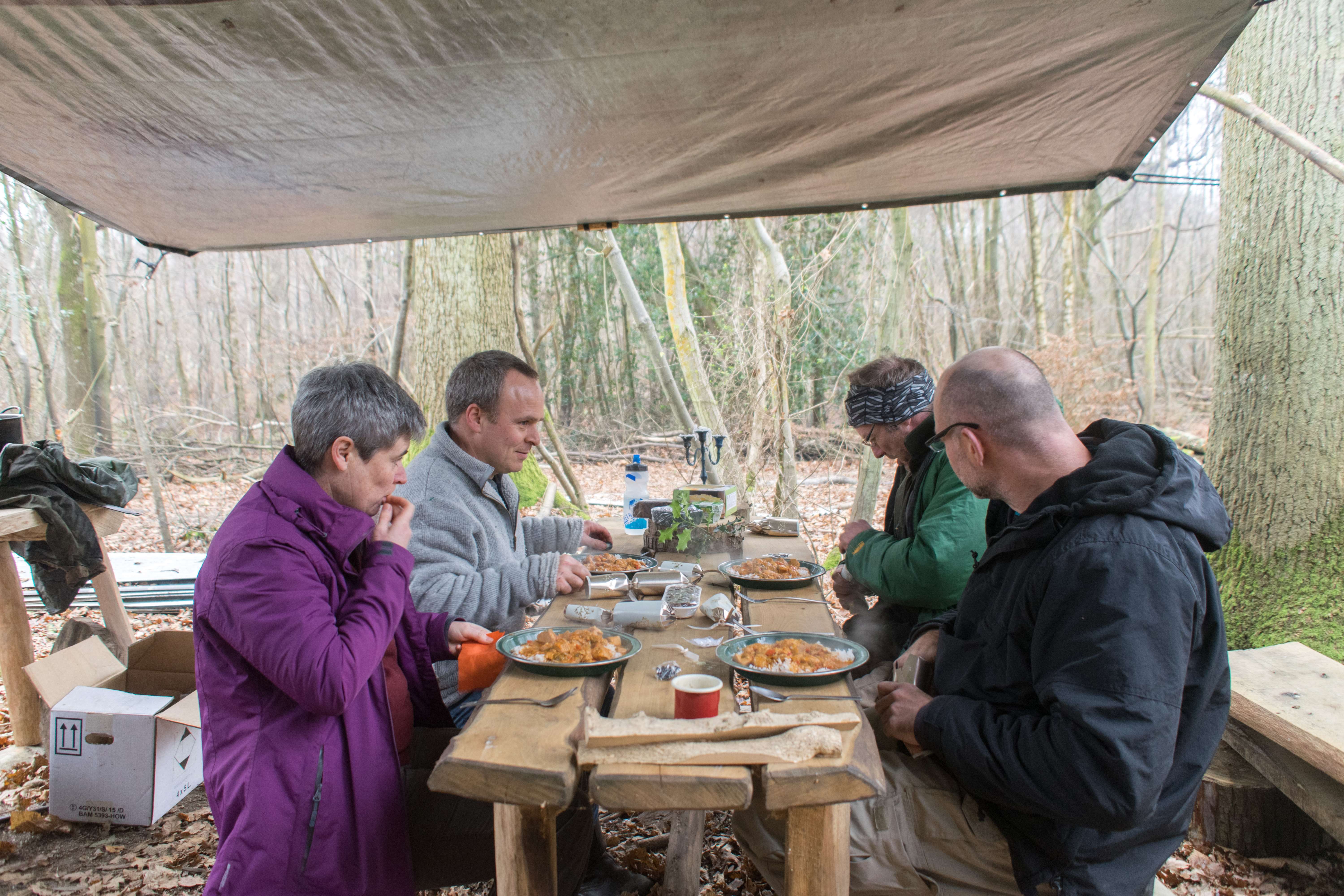 Mike and Tracy enjoy an al fresco meal with friends