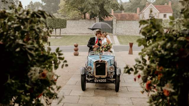 country-house-venue-wedding-the-kennels-goodwood-379.jpg